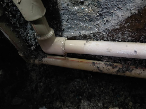 预埋水管漏水怎么排查
