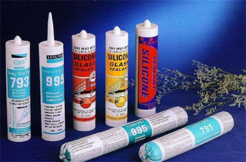 玻璃胶用什么可以洗掉