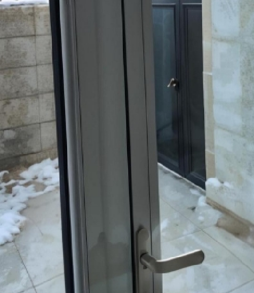 家里窗户漏风怎么处理比较好