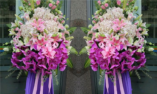 结婚送花篮要注意什么 选花篮有哪些技巧