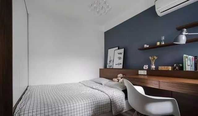 小户型≠蜗居！35款卧室榻榻米设计，太实用了！