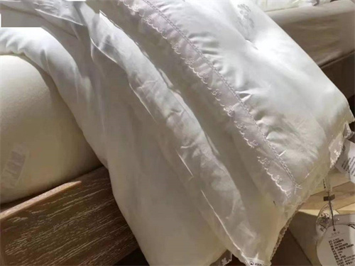 棉被晒太阳多久合适