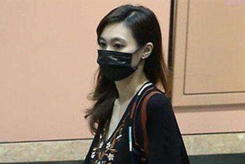 贺军翔爱妻首曝光“神似马蓉”  贺军翔为什么没演戏了