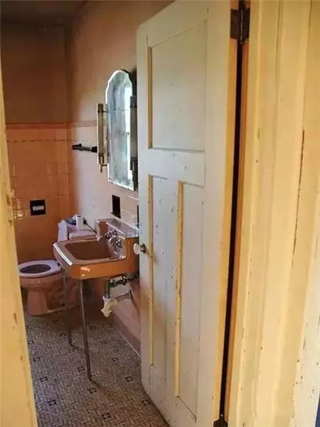 12个卫生间改造案例，浴室大变身的设计！