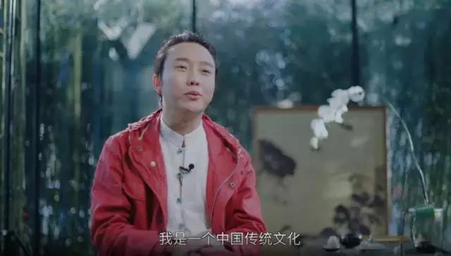 李玉刚中国风豪宅曝光，奇珍异宝多如博物馆，如此奢华却不显土豪