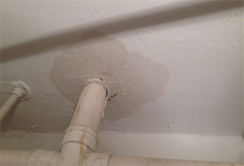 卫生间漏水到楼下怎么查找漏水点