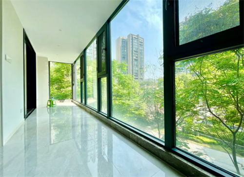 清洗玻璃用什么清洁剂最干净