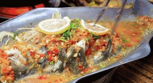 一家吃海鱼中毒生命垂危  这个季节吃鱼要慎重