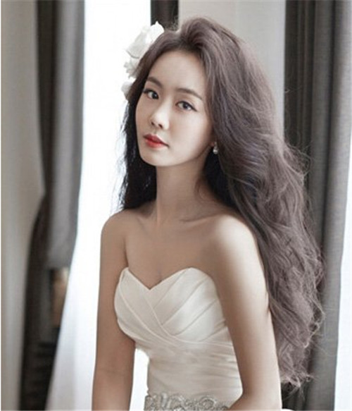 韩式婚纱照新娘发型 盘点韩式新娘发型