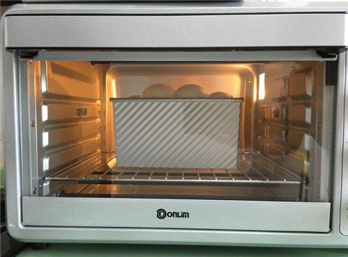 烤箱不预热直接烤行吗