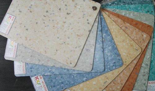 地板胶怎么铺比较好 地板胶铺贴时需要注意什么