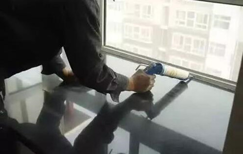 推拉窗户漏风怎么处理比较好