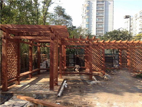 碳化木和防腐木有什么区别