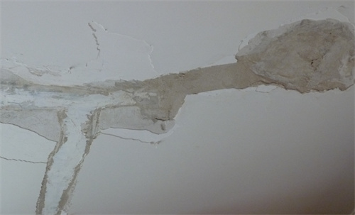 楼顶漏水怎么处理比较好