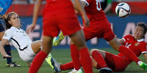 美国无缘世界杯现颜面无存  美国足球队32年来首次惨败