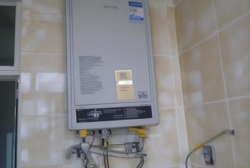 燃气热水器水不热原因和处理方法