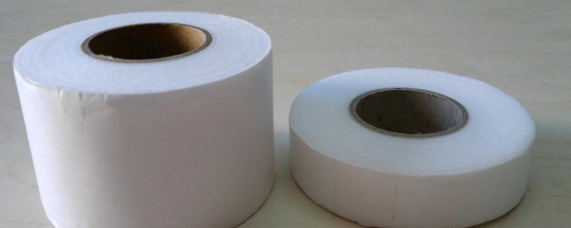 双面胶粘在门上怎么去除