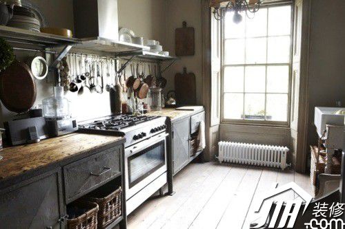 5种材质天花板的不同风格