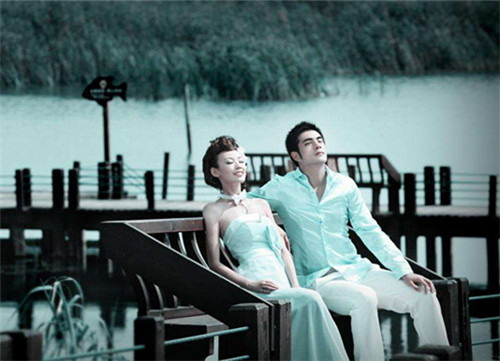 苏州婚纱价格一览表 苏州婚纱摄影报价知多少