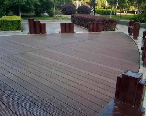 户外塑木地板多少钱一平方米