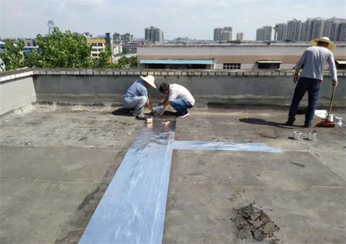 屋顶漏水怎样补漏