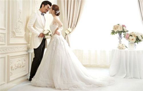 北京韩式婚纱摄影哪家好 纯美韩式摄影推荐