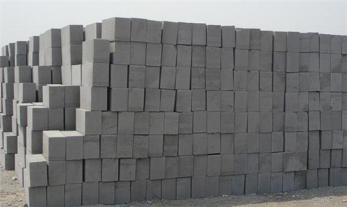 泡沫砖尺寸及规格是多少