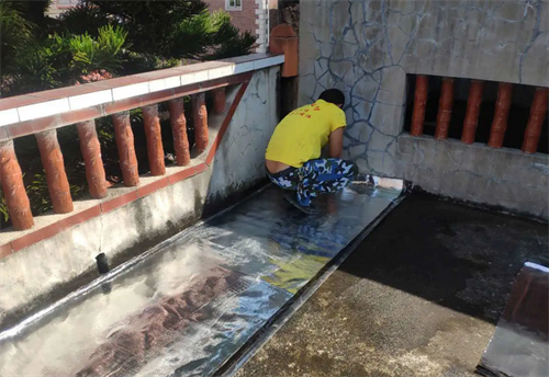 顶层房子漏水怎样处理