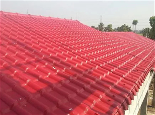 塑钢瓦和彩钢瓦的优缺点是什么