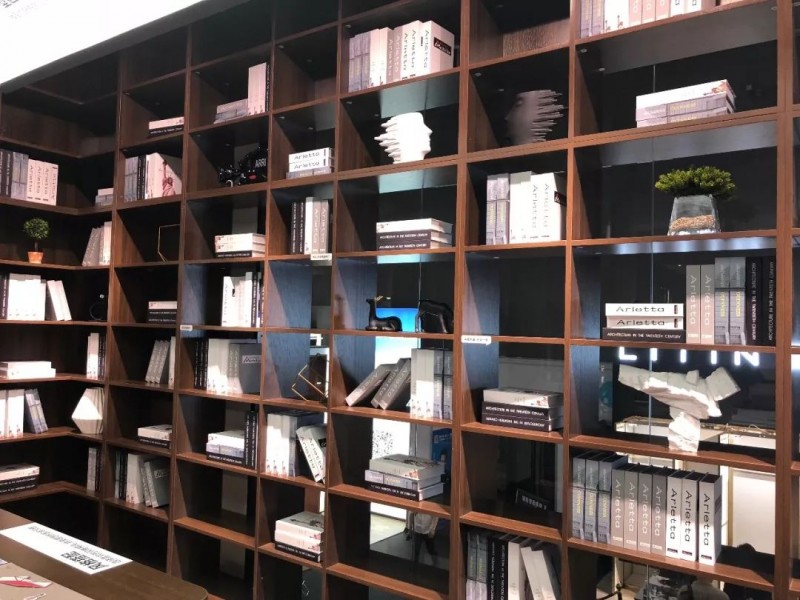 35款实用又美观的书架设计，你喜欢哪种？