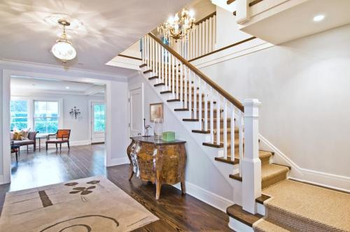 阁楼楼梯尺寸标准 阁楼楼梯设计注意事项