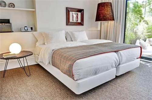 卧室床怎么摆放正确