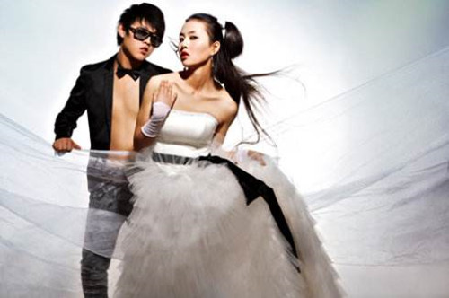 胸小怎么穿婚纱  平胸穿婚纱怎么办