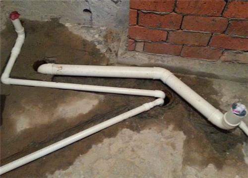 马桶移位器怎么安装