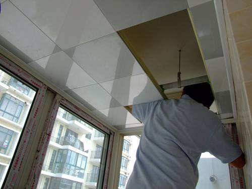 阳台吊顶用什么材料好 5种常用阳台吊顶材料推荐