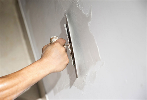 自己在家刮腻子教程