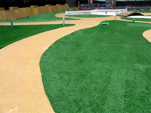 人工草坪多少钱一平方米