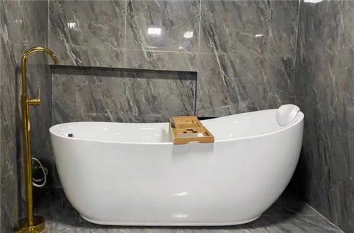 浴缸尺寸一般是多少合适