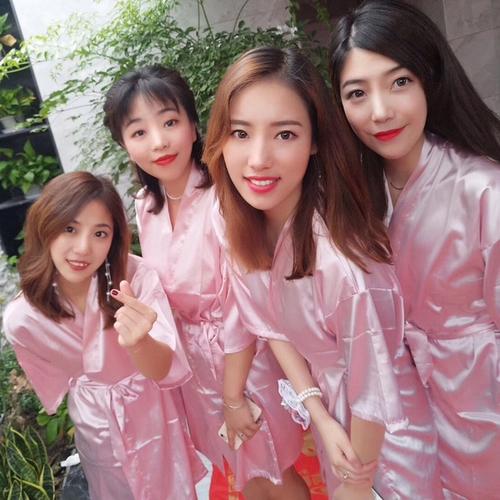 中式婚礼伴娘穿什么 第一次当伴娘注意什么