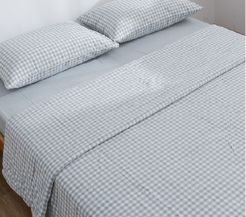 干洗店洗一床被子大概多少钱