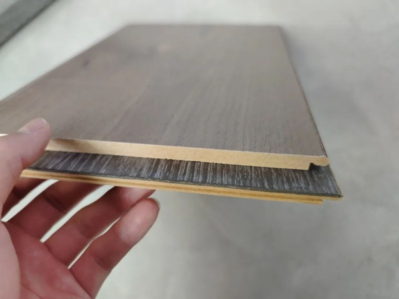 护墙板是什么材质、有什么用？装上护墙板，耐用又高端！