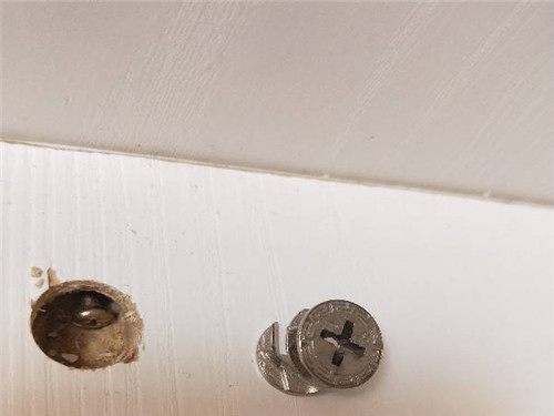 家具螺丝怎样拆