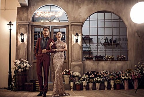 三亚结婚照团购贵吗   婚纱照怎样团购