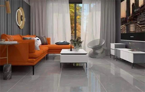 我想把新房交给装修公司做样板间，有何利弊