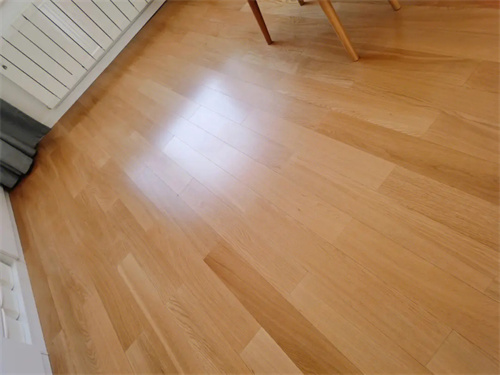 新三层实木地板好不好