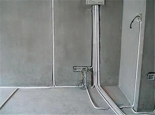 明线和暗线的区别有哪些