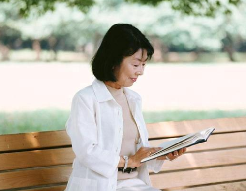 女比男大2岁合适么 相差两岁算姐弟恋吗