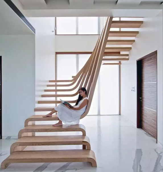 13个超有创意的室内楼梯设计！你确定都敢走？