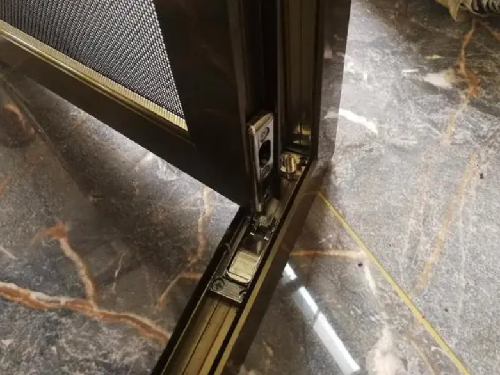 隐形纱窗如何拆卸和安装