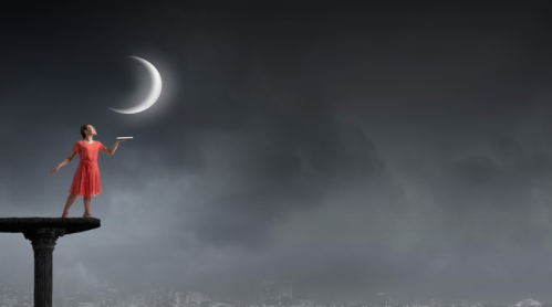 已婚妇女梦见蛇是什么意思 已婚女人梦见蛇财运好不好